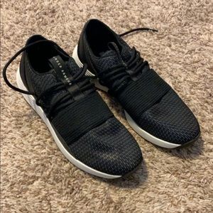 Under Armour Tennis Shoes